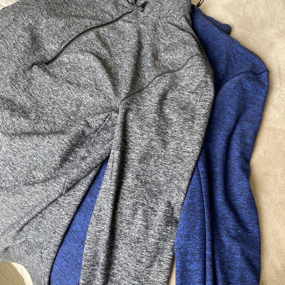 2 Lululemon men’s t-shirts size M,in dark blue and gray,athletic shirts half zip